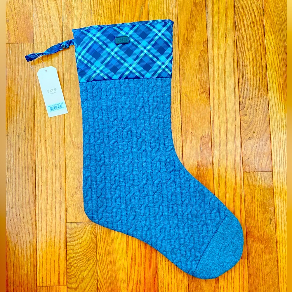 NWT: LUG CHRISTMAS STOCKING- PLAID GREY
